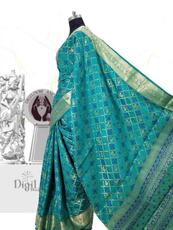 Handloom Patola Silk Saree in Aqua Blue Colour 4